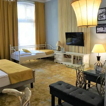 All Saints Old Town Stare Miasto Apartment